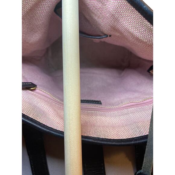 Dooney & Bourke Signature Black Bucket Bag   Snap Lock Clasp  Shoulder Strap - Picture 10 of 10